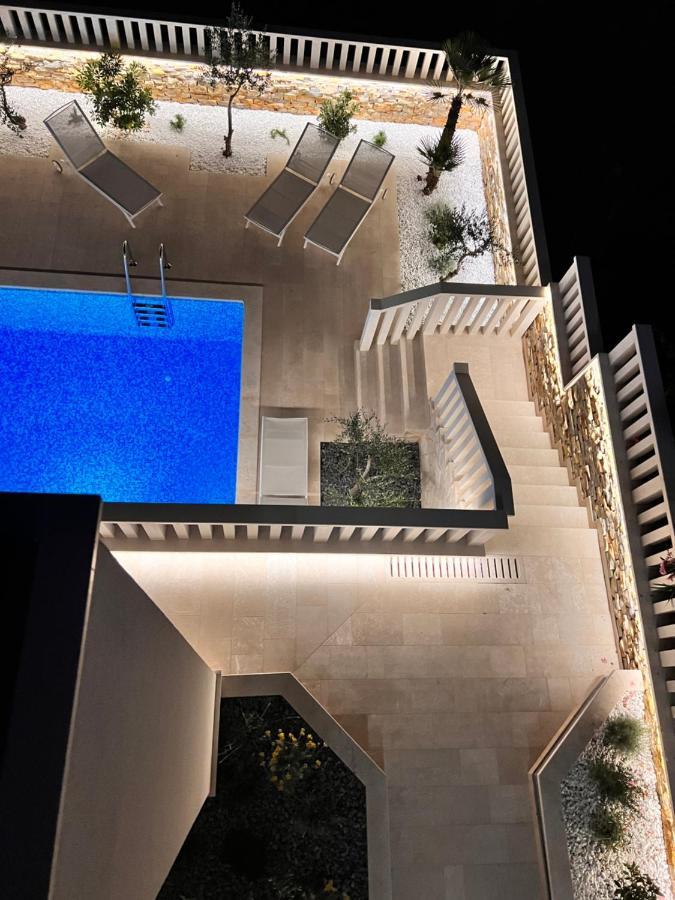Luxury Beachfront Villa Carlisa Čiovo Exteriör bild