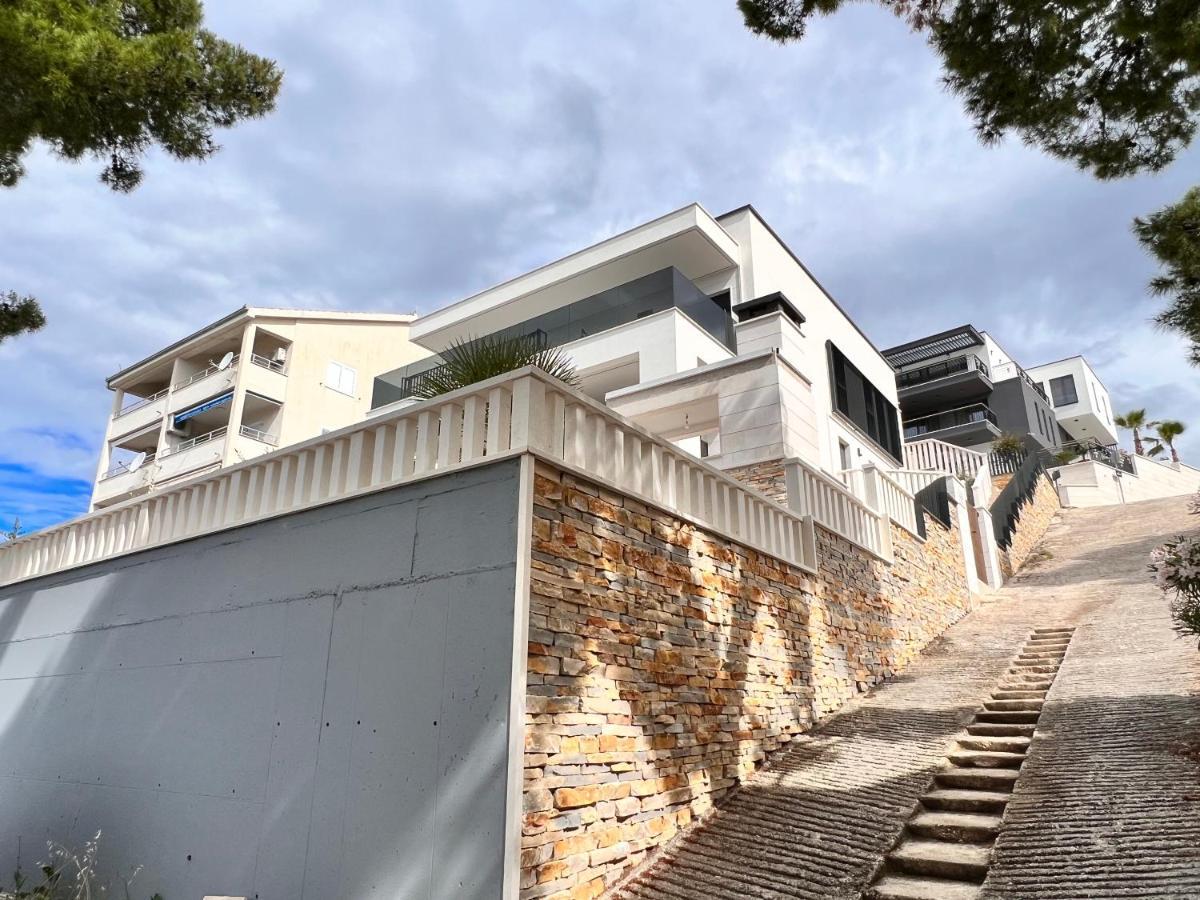 Luxury Beachfront Villa Carlisa Čiovo Exteriör bild
