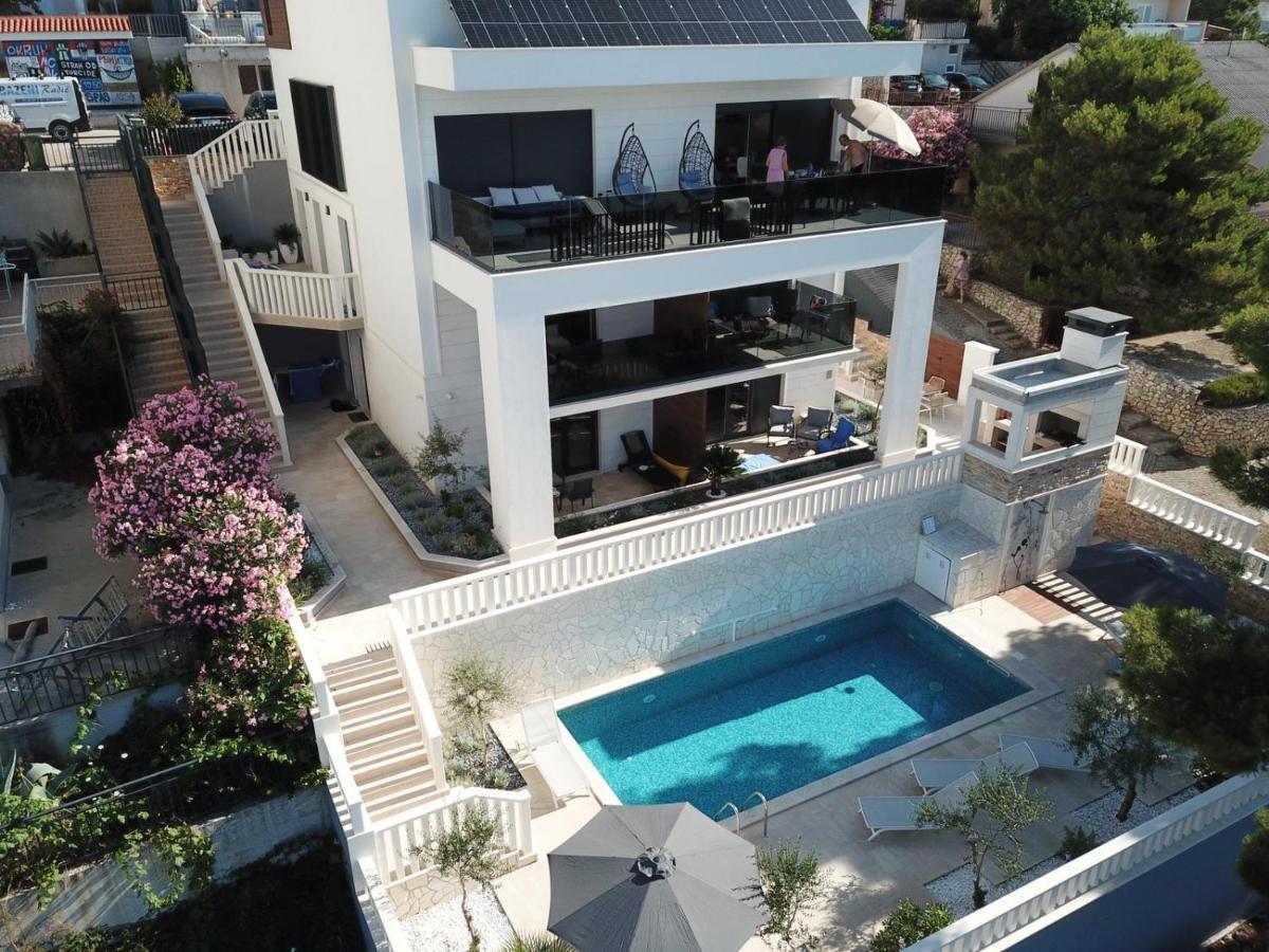 Luxury Beachfront Villa Carlisa Čiovo Exteriör bild